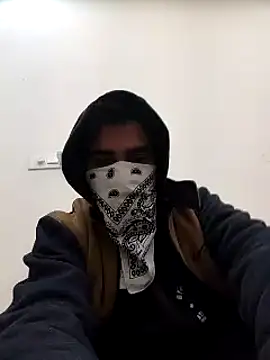 Snapshot of 13lusty chatting on 01-10-25, 08:40 13lusty online show from 01-10-25, 08:40