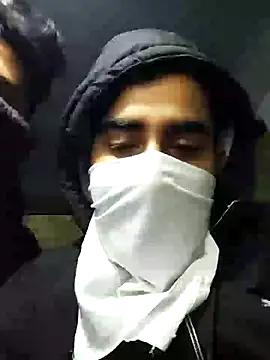 Snapshot of 13lusty chatting on 01-15-25, 04:11 13lusty online show from 01-15-25, 04:11