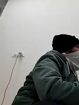 Snapshot of 13lusty chatting on 01-16-25, 05:42 13lusty online show from 01-16-25, 05:42