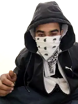 Snapshot of 13lusty chatting on 01-23-25, 12:19 13lusty online show from 01-23-25, 12:19