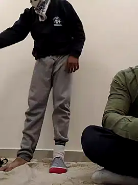 Snapshot of 13lusty chatting on 01-24-25, 05:31 13lusty online show from 01-24-25, 05:31