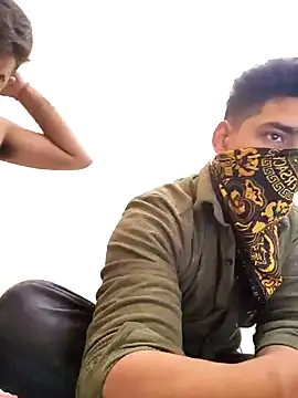 Snapshot of 13lusty chatting on 01-29-25, 08:18 13lusty online show from 01-29-25, 08:18