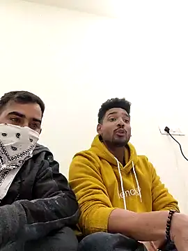 Snapshot of 13lusty chatting on 01-30-25, 05:41 13lusty online show from 01-30-25, 05:41