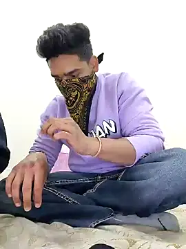 Snapshot of 13lusty chatting on 02-04-25, 06:14 13lusty online show from 02-04-25, 06:14