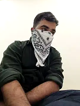 Snapshot of 13lusty chatting on 02-06-25, 06:40 13lusty online show from 02-06-25, 06:40