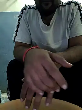 Snapshot of 13lusty chatting on 11-21-25, 03:16 13lusty online show from 11-21-25, 03:16