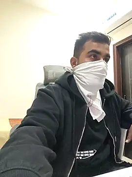 Snapshot of 13lusty chatting on 11-24-25, 11:54 13lusty online show from 11-24-25, 11:54