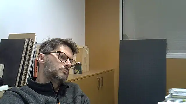 Snapshot of Cellino4 chatting on 03-14-25, 05:35 Cellino4 online show from 03-14-25, 05:35