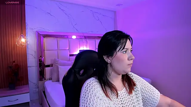 zoes milee online show from 01-08-26, 11:45