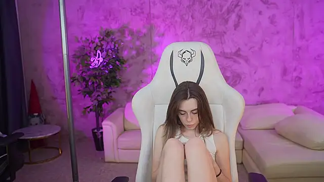 Snapshot of Lika_Secret_ chatting on 01-26-25, 10:46 Lika Secret online show from 01-26-25, 10:46