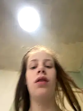 VioletxBlue online show from 12-17-25, 11:05