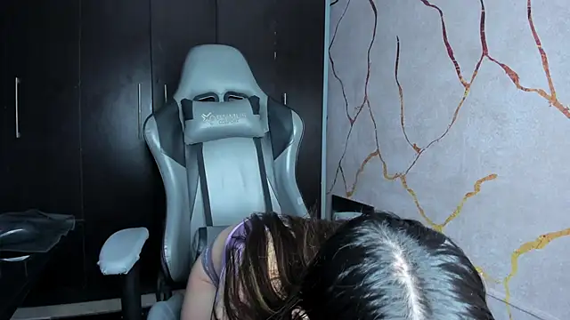 Snapshot of RubiSharqui_ chatting on 02-20-25, 07:19 RubiSharqui online show from 02-20-25, 07:19