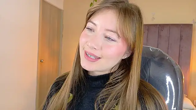 Dahlia Rousse online show from 02-10-26, 06:50