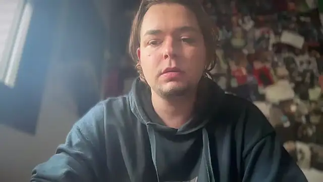 Snapshot of vittote chatting on 01-09-25, 01:45 vittote online show from 01-09-25, 01:45