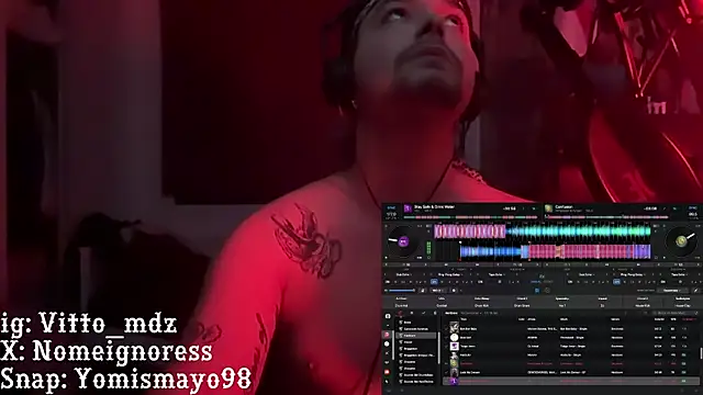 Snapshot of vittote chatting on 02-18-25, 12:04 vittote online show from 02-18-25, 12:04