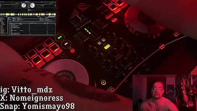 Snapshot of vittote chatting on 02-20-25, 08:47 vittote online show from 02-20-25, 08:47