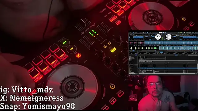 Snapshot of vittote chatting on 02-21-25, 03:01 vittote online show from 02-21-25, 03:01