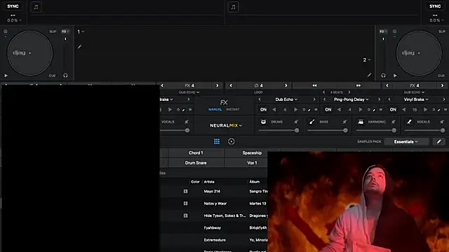 Snapshot of vittote chatting on 02-25-25, 12:55 vittote online show from 02-25-25, 12:55