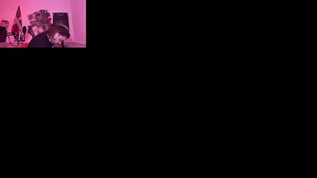 Snapshot of vittote chatting on 10-27-25, 06:01 vittote online show from 10-27-25, 06:01