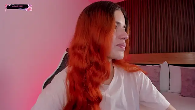 Snapshot of alliss_ginger_ chatting on 06-19-26, 09:51 alliss ginger online show from 06-19-26, 09:51