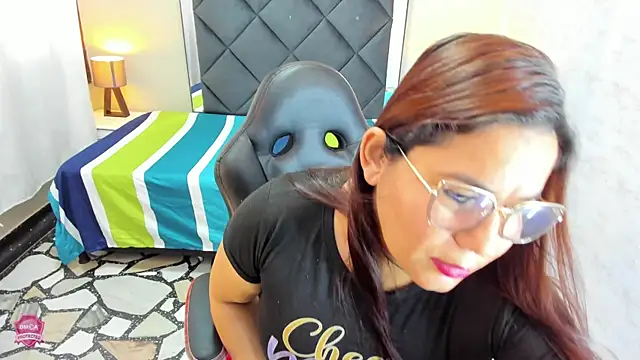 CamyMature online show from 02-10-25, 06:03