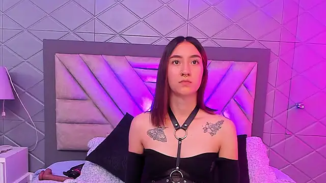 MeganPresleyy online show from 01-20-25, 04:23