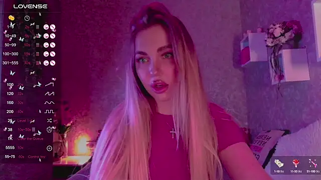 Snapshot of Mika_Rayy chatting on 03-20-25, 08:08 Mika Rayy online show from 03-20-25, 08:08