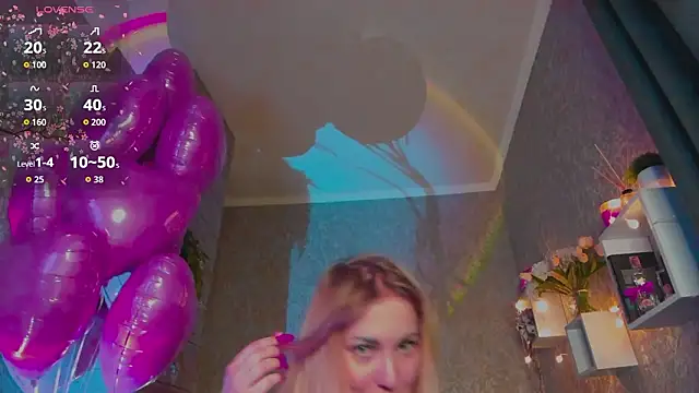 Snapshot of Mika_Rayy chatting on 02-18-26, 07:54 Mika Rayy online show from 02-18-26, 07:54