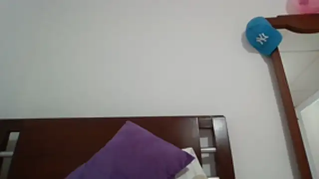 squirtlatinx online show from 07-28-26, 02:24