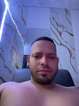 Ynt123 online show from 04-11-26, 03:44