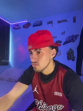 Snapshot of Neymar_jr11-collinss chatting on 10-20-25, 07:47 Neymar jr11-collinss online show from 10-20-25, 07:47