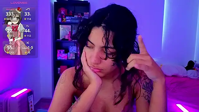 Lovelyamyy online show from 07-09-26, 01:48
