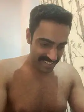 vaibhavchugh38 online show from 01-11-25, 01:22