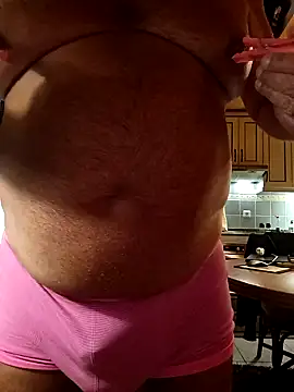 Snapshot of MountJohnXL chatting on 02-15-25, 12:26 MountJohnXL online show from 02-15-25, 12:26