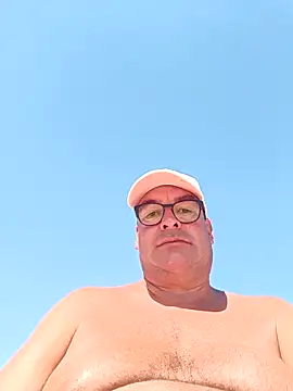 Snapshot of MountJohnXL chatting on 03-16-25, 03:17 MountJohnXL online show from 03-16-25, 03:17