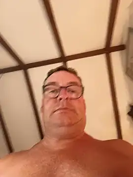 Snapshot of MountJohnXL chatting on 03-17-25, 12:30 MountJohnXL online show from 03-17-25, 12:30