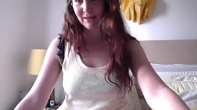 Snapshot of LittleMissFoxx chatting on 03-05-25, 03:51 LittleMissFoxx online show from 03-05-25, 03:51