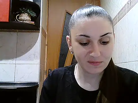 Yuliia30 online show from 01-07-26, 07:16