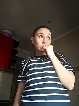 Yuliia30 online show from 02-10-26, 10:52