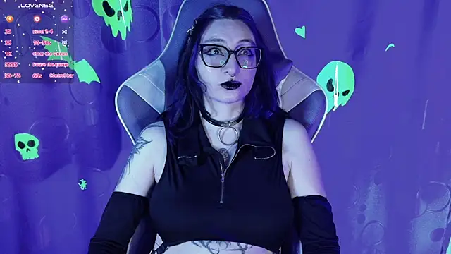 Kimlennox  online show from 04-15-26, 12:12