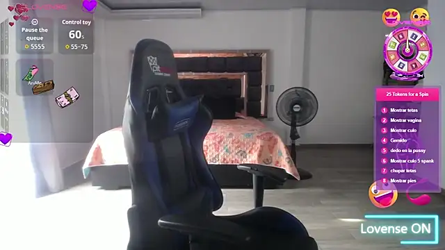 Snapshot of Francheskasmile chatting on 09-26-25, 08:24 Francheskasmile online show from 09-26-25, 08:24