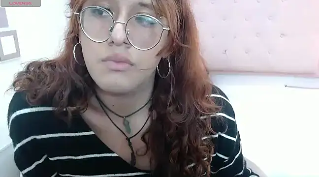 Snapshot of kathepickmanx chatting on 01-28-25, 03:04 kathepickmanx online show from 01-28-25, 03:04