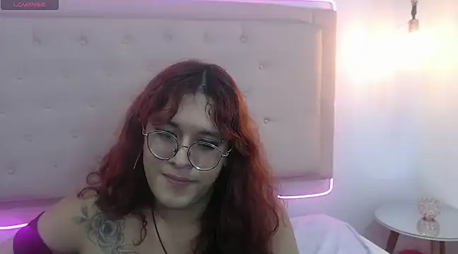 Snapshot of kathepickmanx chatting on 03-02-25, 09:21 kathepickmanx online show from 03-02-25, 09:21