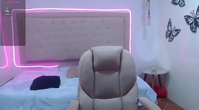 Snapshot of kathepickmanx chatting on 03-05-25, 09:27 kathepickmanx online show from 03-05-25, 09:27