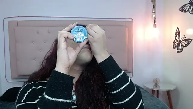 Snapshot of kathepickmanx chatting on 09-24-25, 03:21 kathepickmanx online show from 09-24-25, 03:21