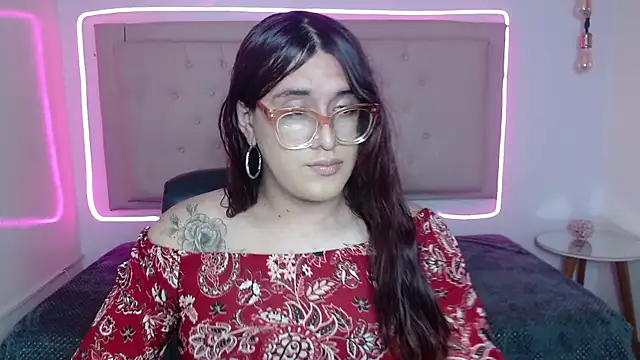 Snapshot of kathepickmanx chatting on 10-05-25, 03:27 kathepickmanx online show from 10-05-25, 03:27