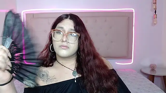 Snapshot of kathepickmanx chatting on 10-29-25, 03:31 kathepickmanx online show from 10-29-25, 03:31