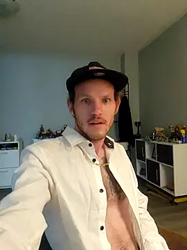 SoxxyNsh online show from 02-16-25, 04:53