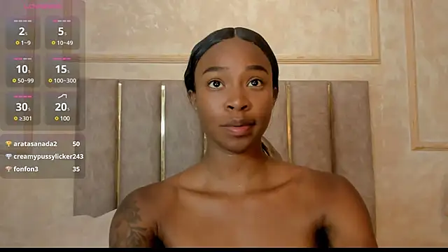 Snapshot of LilaBeily chatting on 02-11-25, 11:01 LilaBeily online show from 02-11-25, 11:01