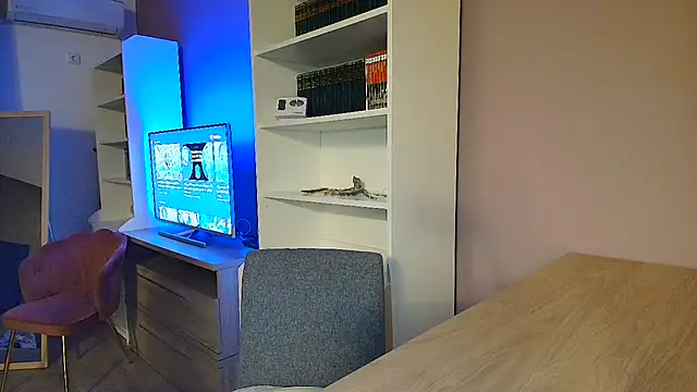 VixenVibesX online show from 02-03-25, 05:03